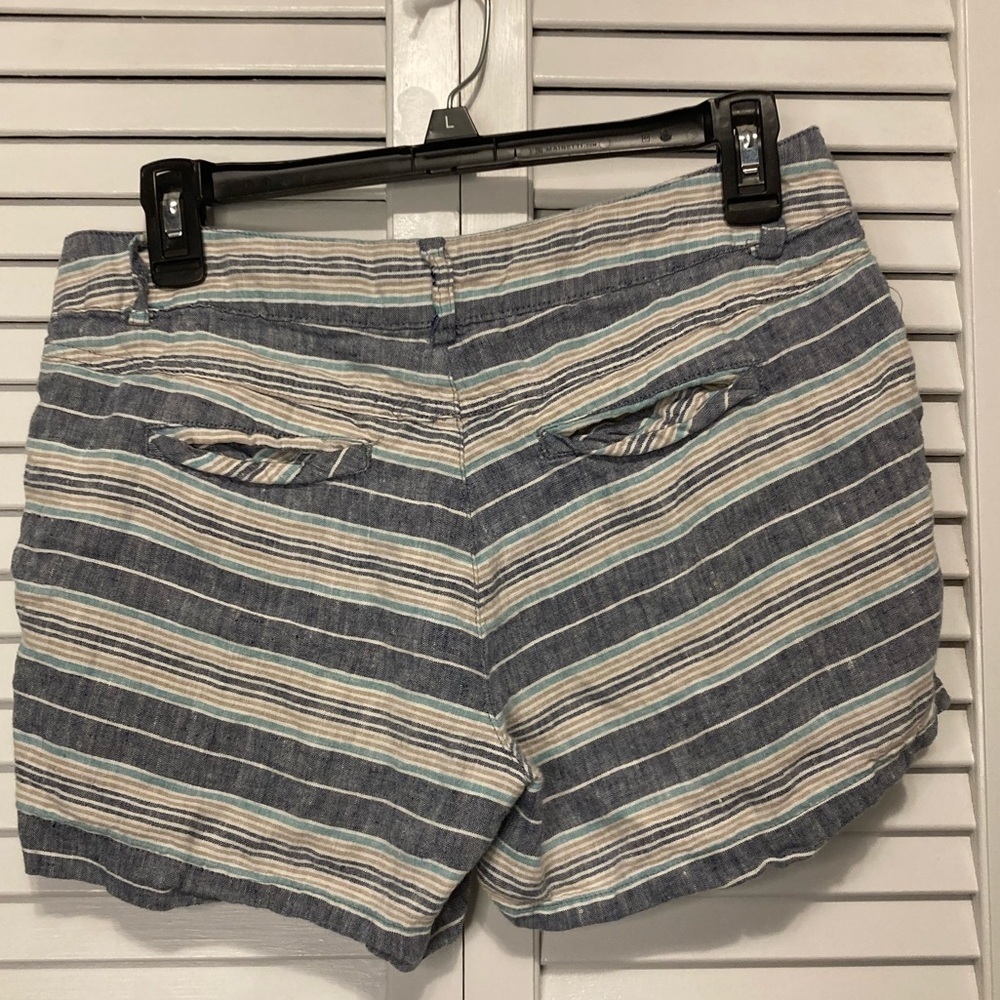 British Khaki 100% Linen Tan And Blue Striped Shorts Size 2 - Picture 6 of 9